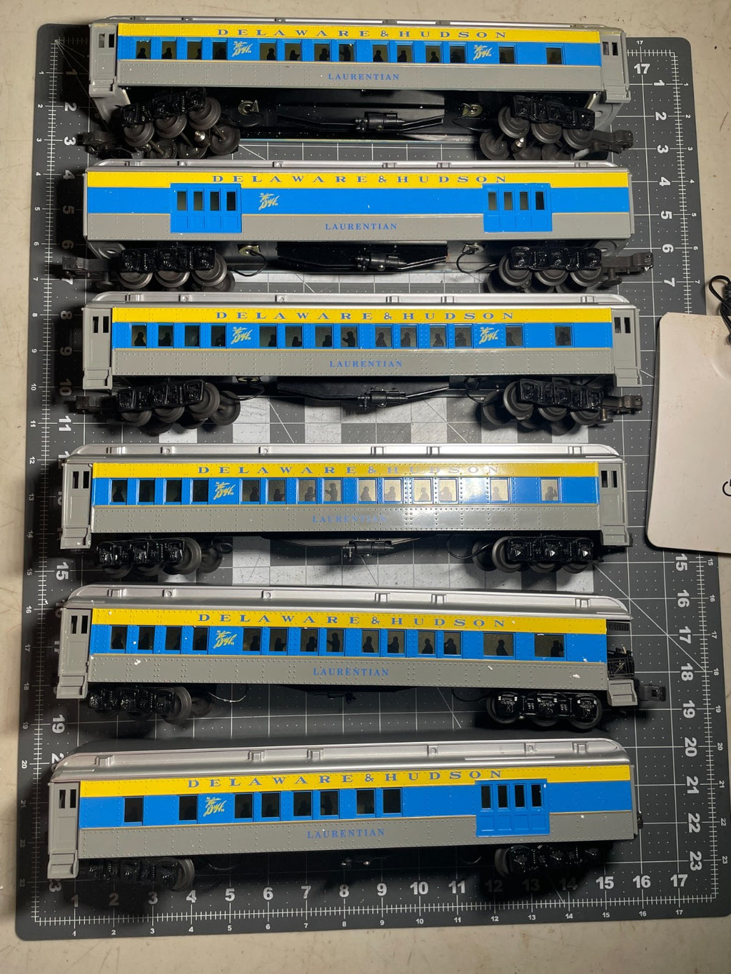 6 Williams O Gauge Delaware & Hudson Laurention Passenger Cars Crown edition